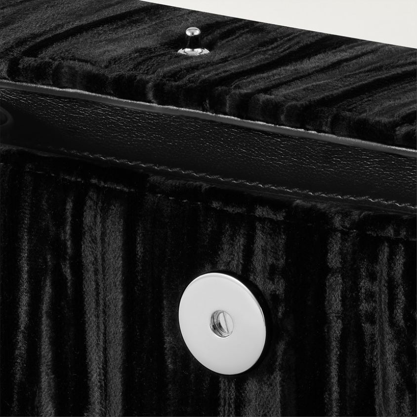 tilbehør Cartier panterpose, kjedepose stilig F4466N1051